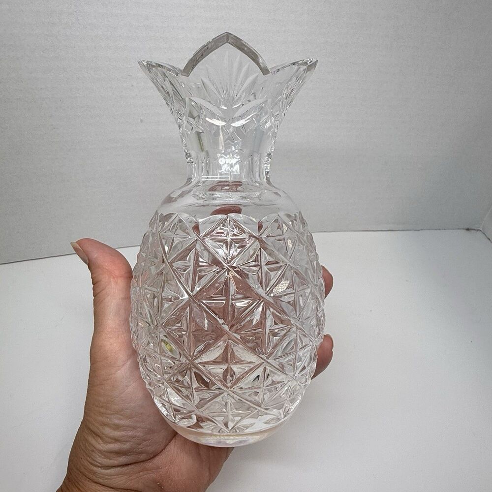 WATERFORD HOSPITALITY PINEAPPLE VASE, Cut Lead Crystal 6 Inch IRELAND